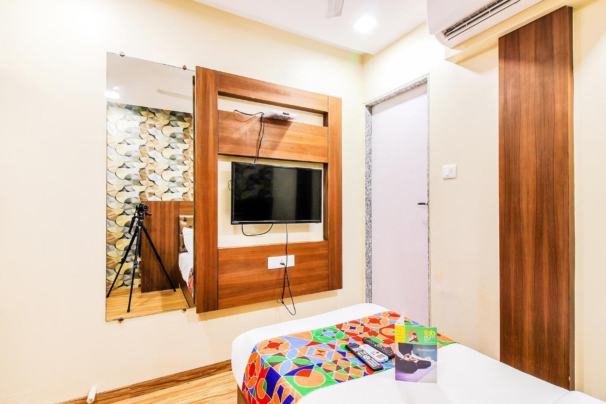 FabHotel Arton Suites Mumbai Exterior foto