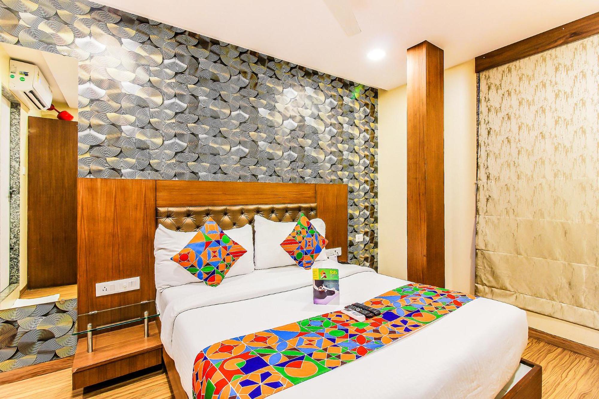 FabHotel Arton Suites Mumbai Exterior foto
