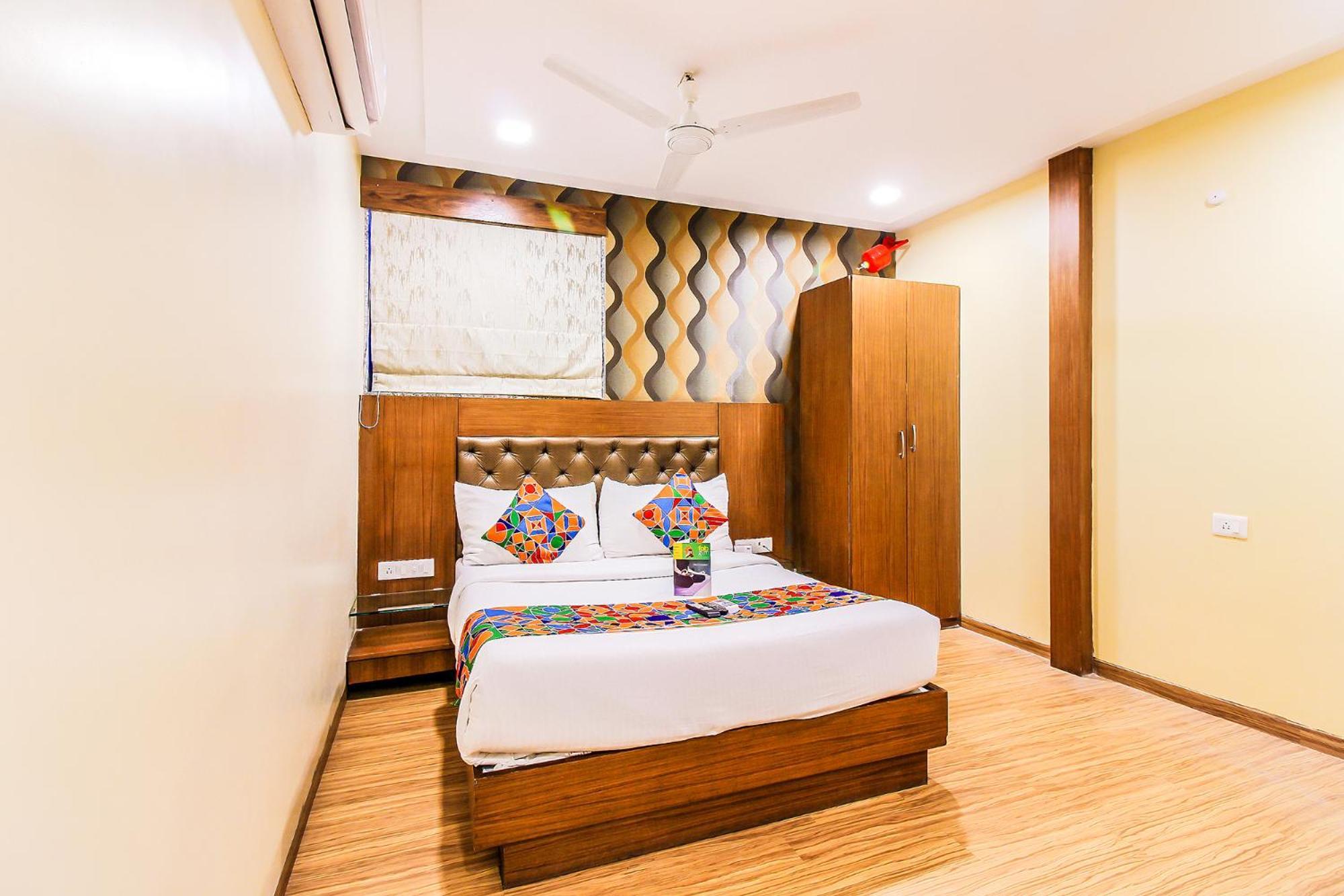 FabHotel Arton Suites Mumbai Exterior foto
