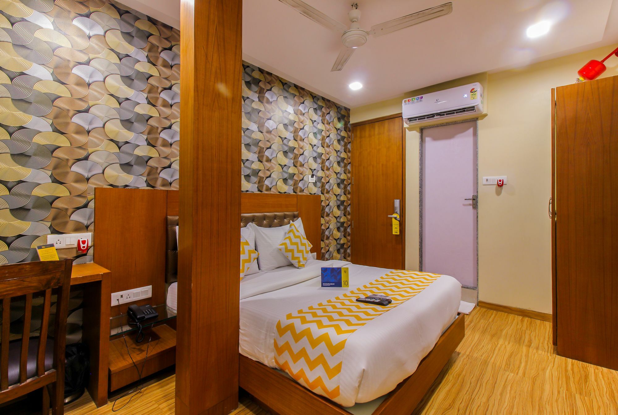 FabHotel Arton Suites Mumbai Exterior foto