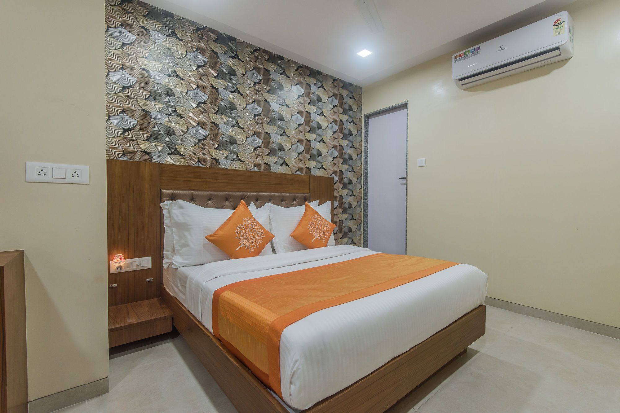 FabHotel Arton Suites Mumbai Exterior foto
