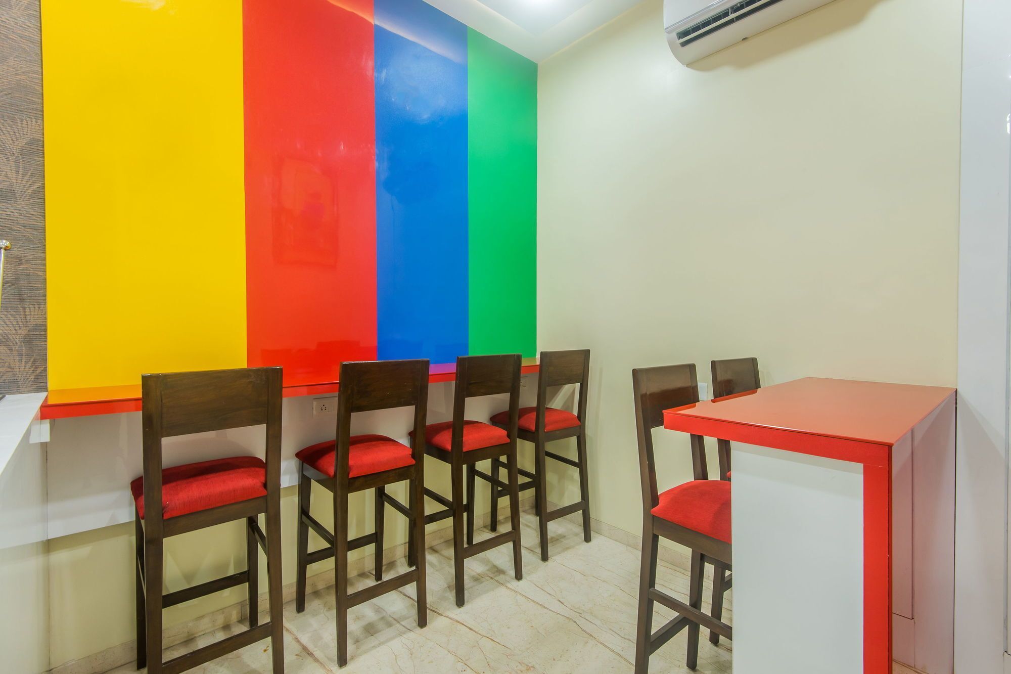 FabHotel Arton Suites Mumbai Exterior foto