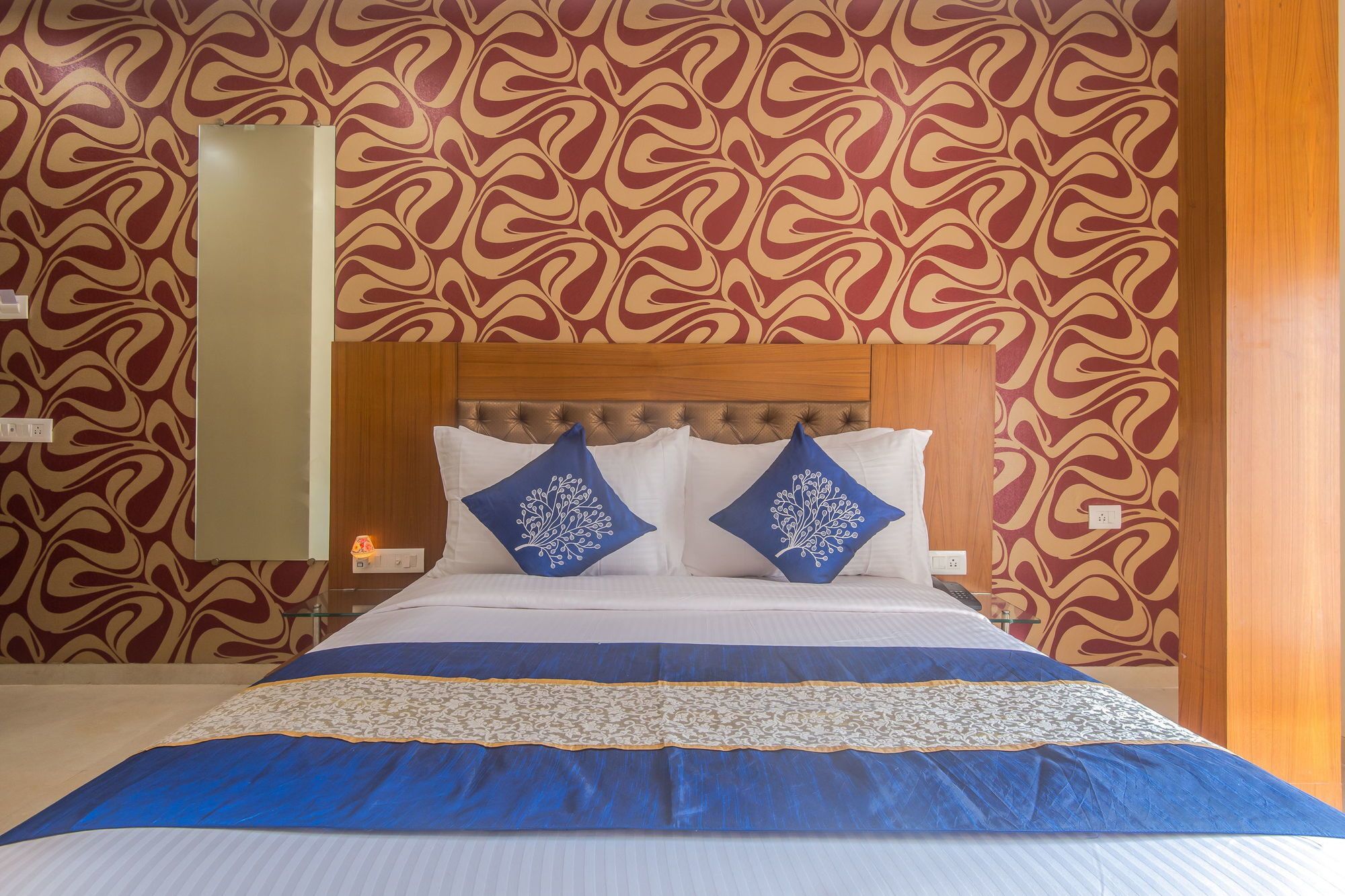 FabHotel Arton Suites Mumbai Exterior foto