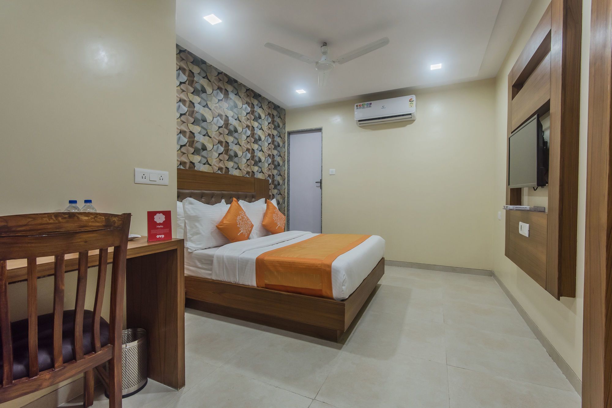 FabHotel Arton Suites Mumbai Exterior foto